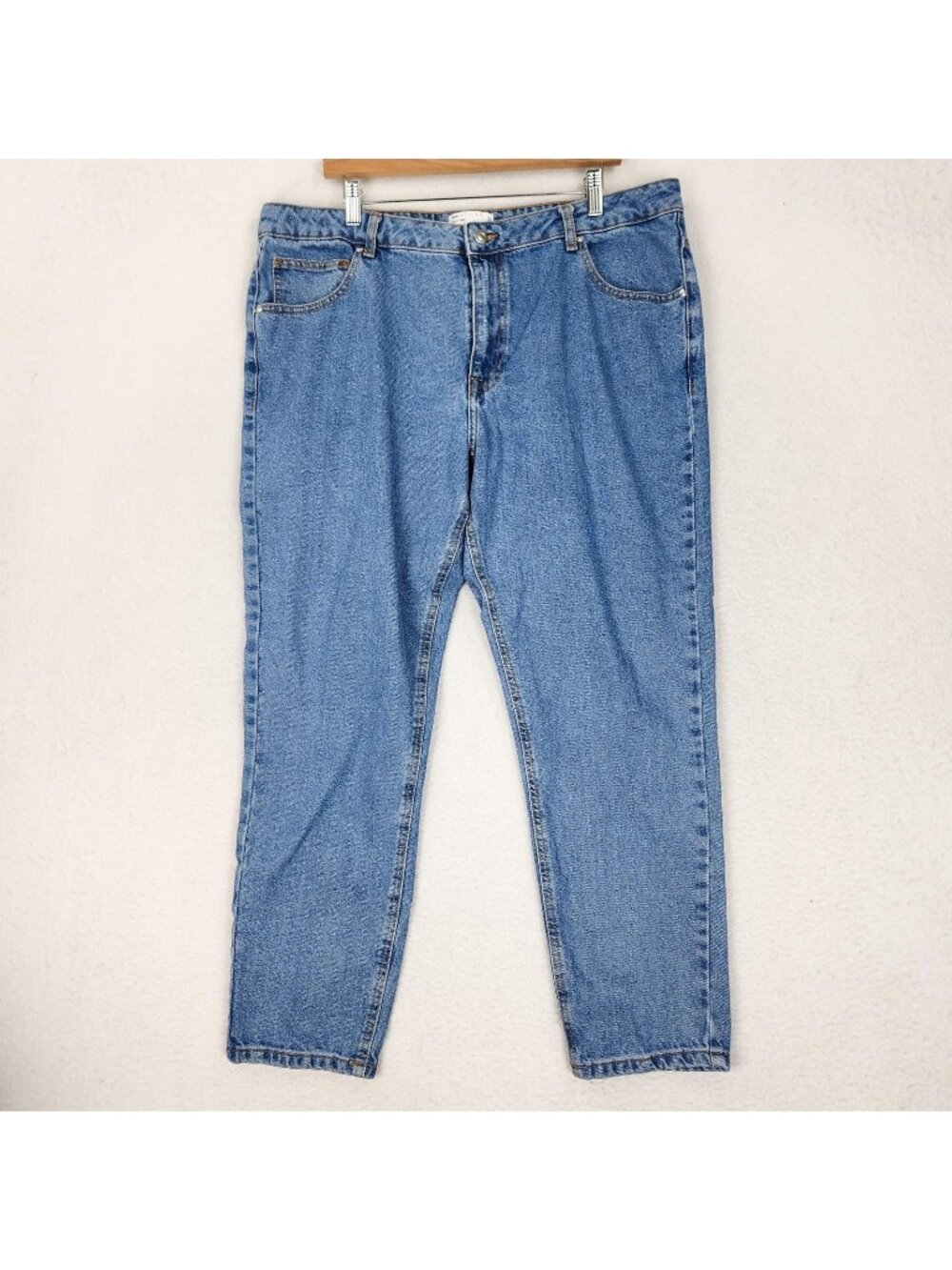 ASOS Jeans Mens 40x34 Blue Classic Rigid Design Straight Denim ACTUAL 40X27